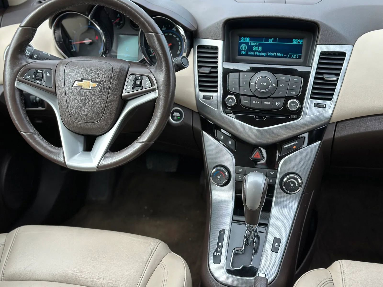 Used 2012 Chevrolet Cruze LTZ FWD image 23