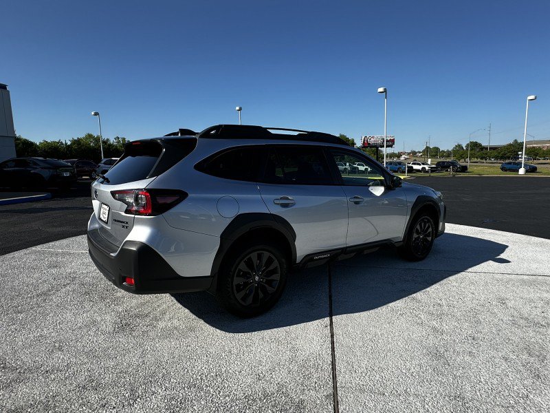 Certified 2025 Subaru Outback Onyx Edition XT w/ Popular Package #2 AWD/4WD image 7