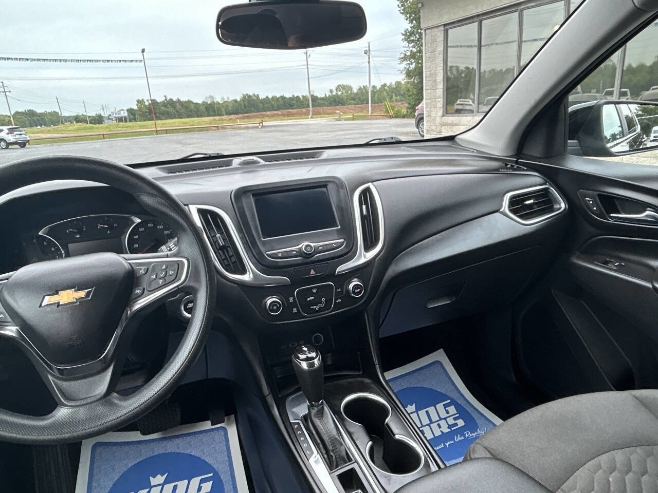 Used 2021 Chevrolet Equinox LT FWD image 9