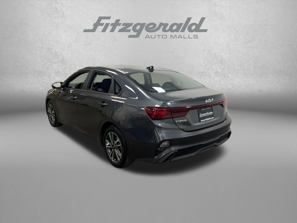 Used 2024 Kia Forte LXS FWD image 3