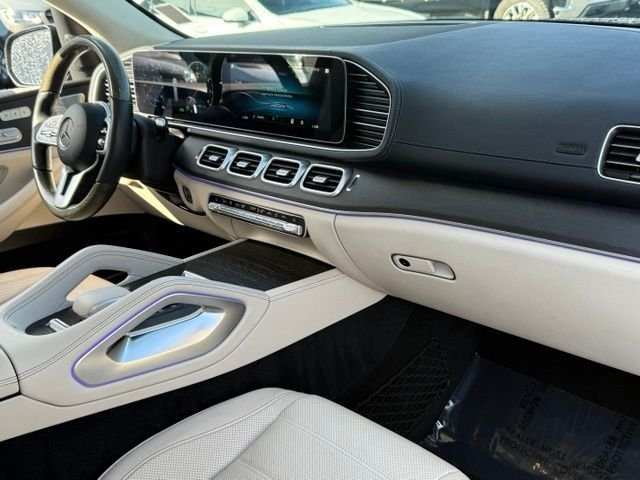 Used 2021 Mercedes-Benz GLS 450 4MATIC image 27