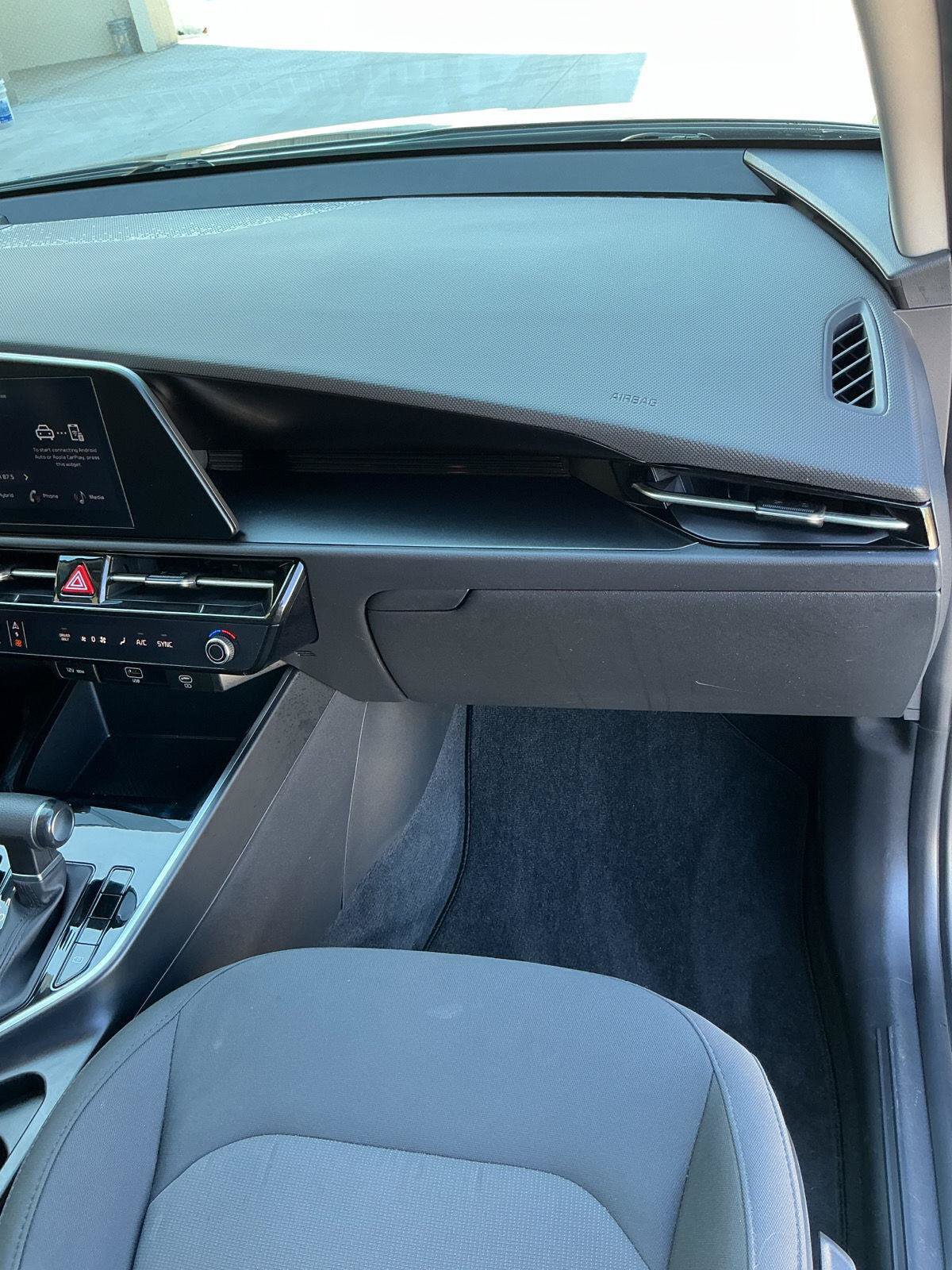 Certified 2025 Kia Niro LX FWD image 25