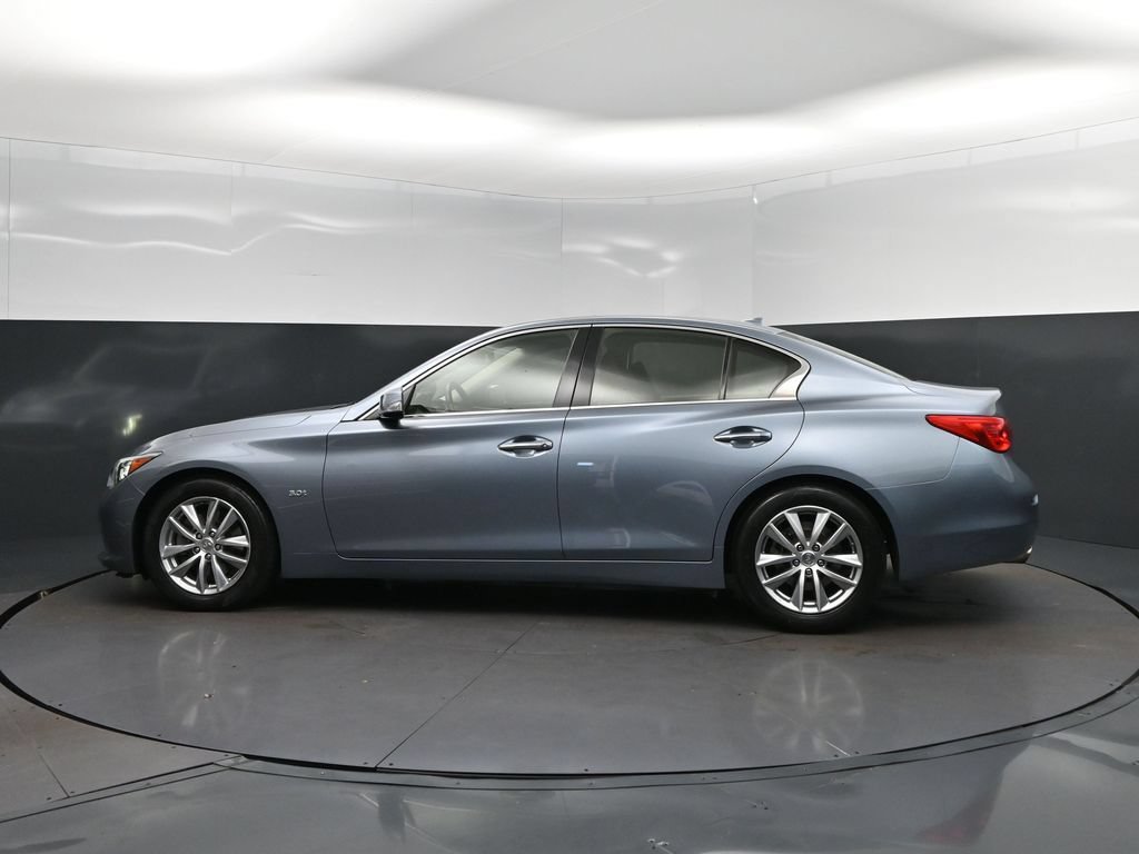 Certified 2016 INFINITI Q50 3.0t Premium w/ 3.0T Premium Plus Package RWD image 4