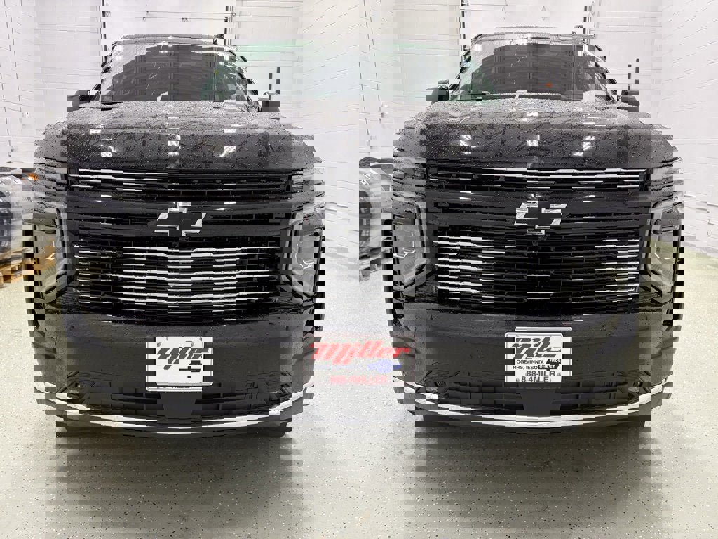 New 2026 Chevrolet Suburban High Country image 7