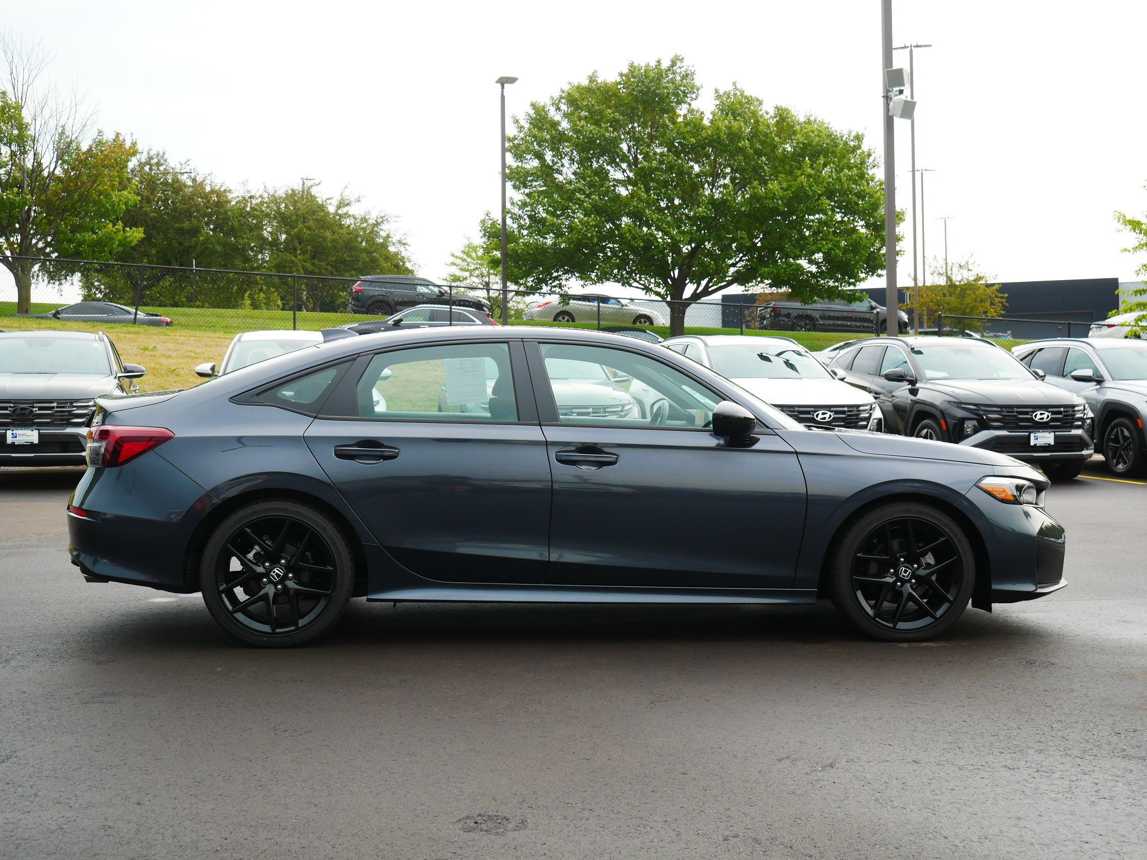 Used 2025 Honda Civic Sport image 5