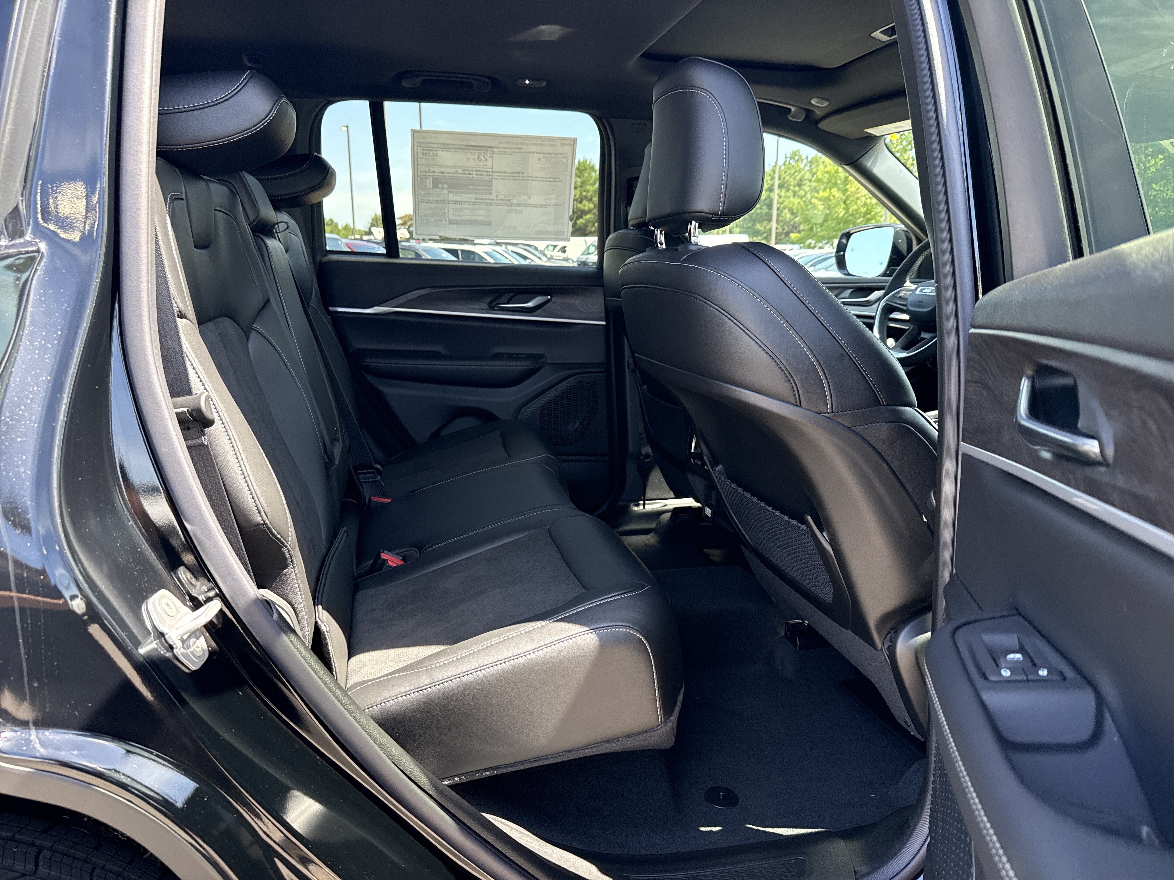 New 2026 Jeep Grand Cherokee Altitude RWD image 16