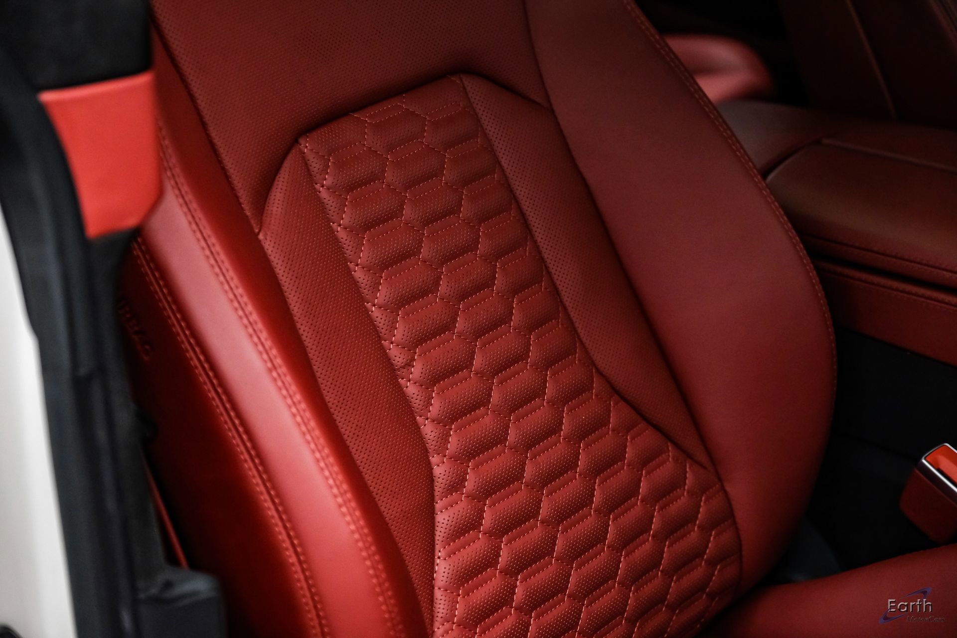 Used 2022 Lamborghini Urus AWD/4WD image 57