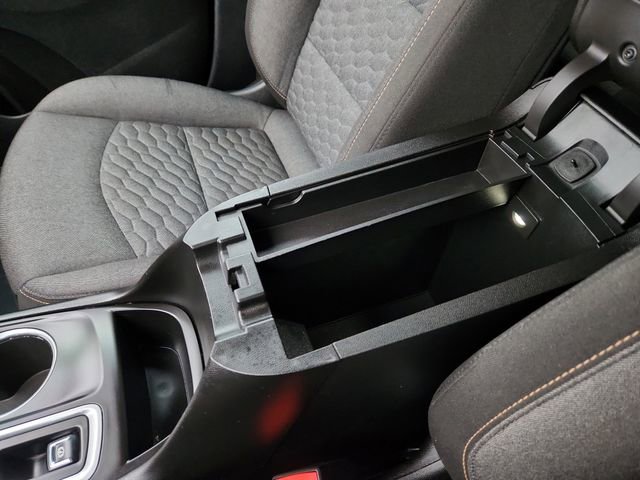 Used 2019 Chevrolet Equinox LT image 43