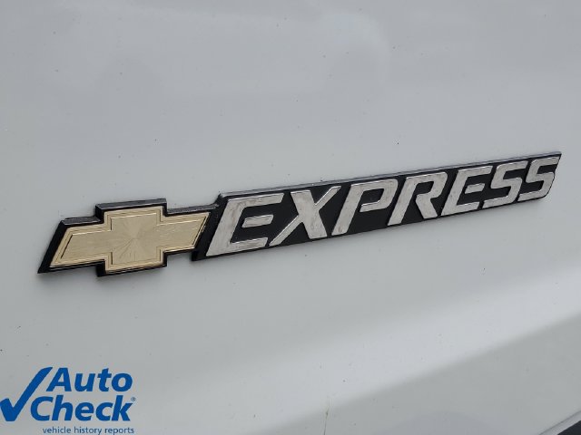Certified 2025 Chevrolet Express 2500 w/ Driver Convenience Package RWD image 26