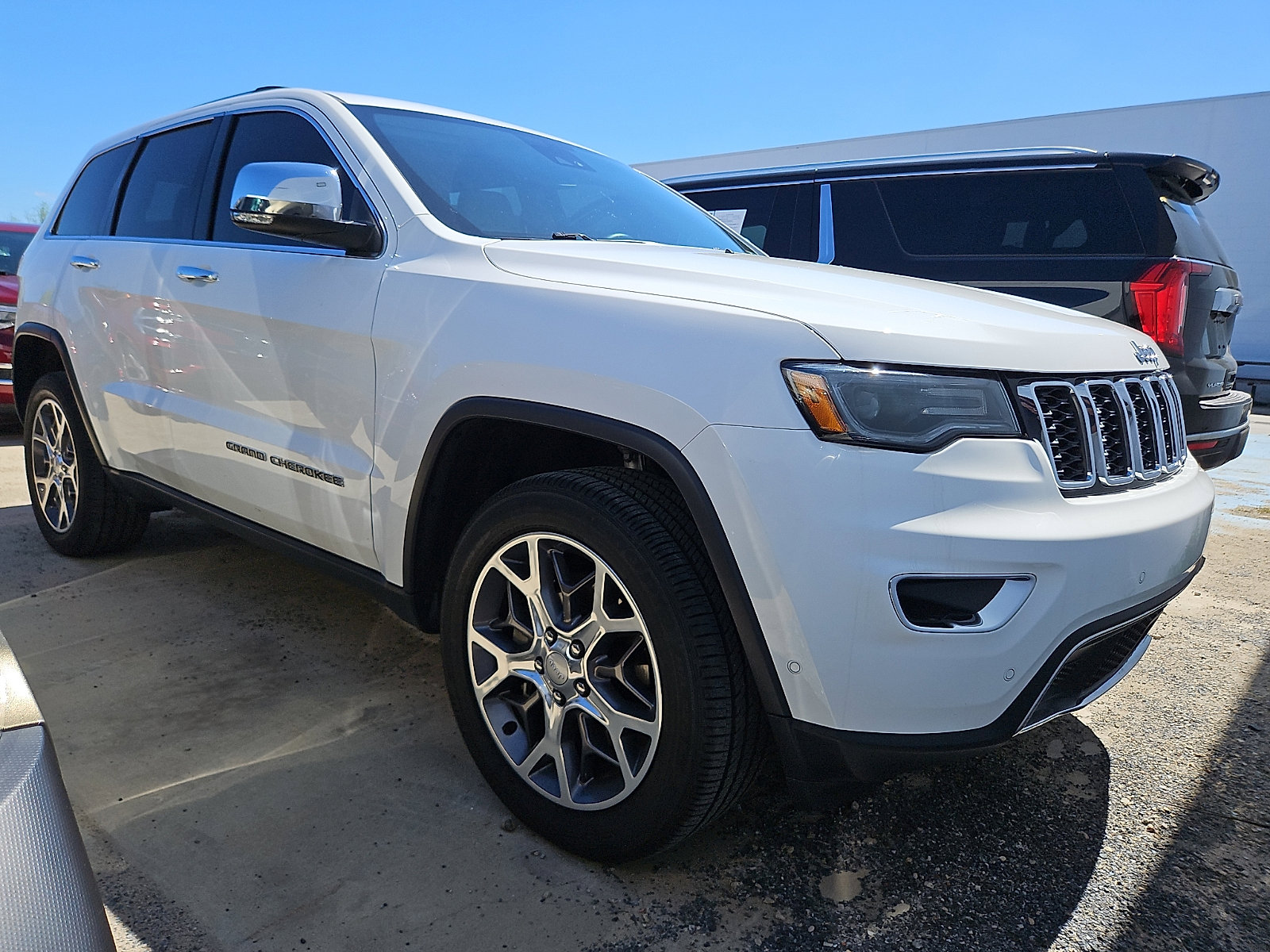 Used 2021 Jeep Grand Cherokee Limited w/ Premium Lighting Group AWD/4WD image 1