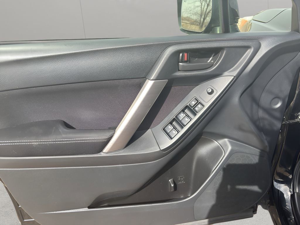 Used 2015 Subaru Forester 2.5i Premium w/ Popular Package #2 image 12