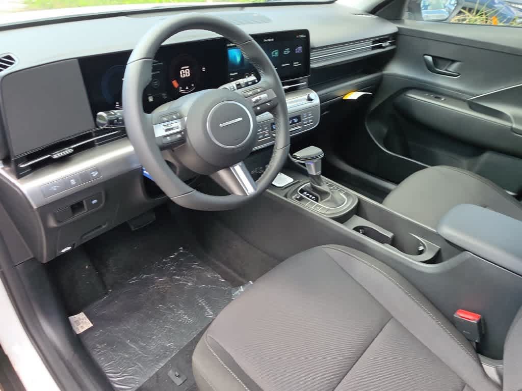 New 2027 Hyundai Kona SEL Sport FWD image 15