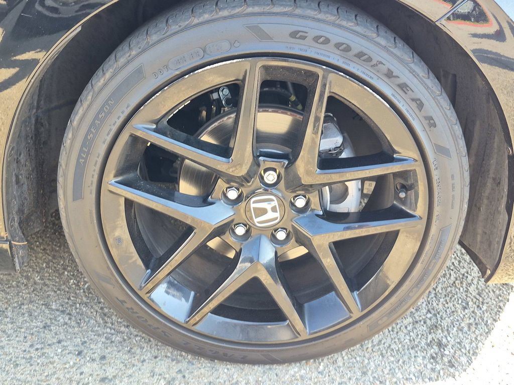 Used 2024 Honda Civic Sport image 12