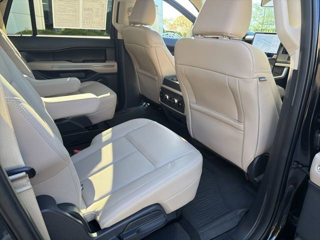 Used 2024 Ford Expedition Max XLT AWD/4WD image 27