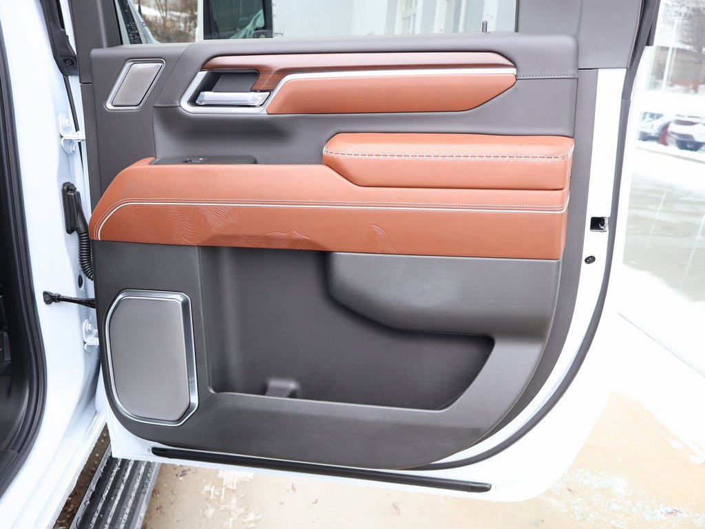 New 2026 GMC Sierra 3500 Denali Ultimate image 42