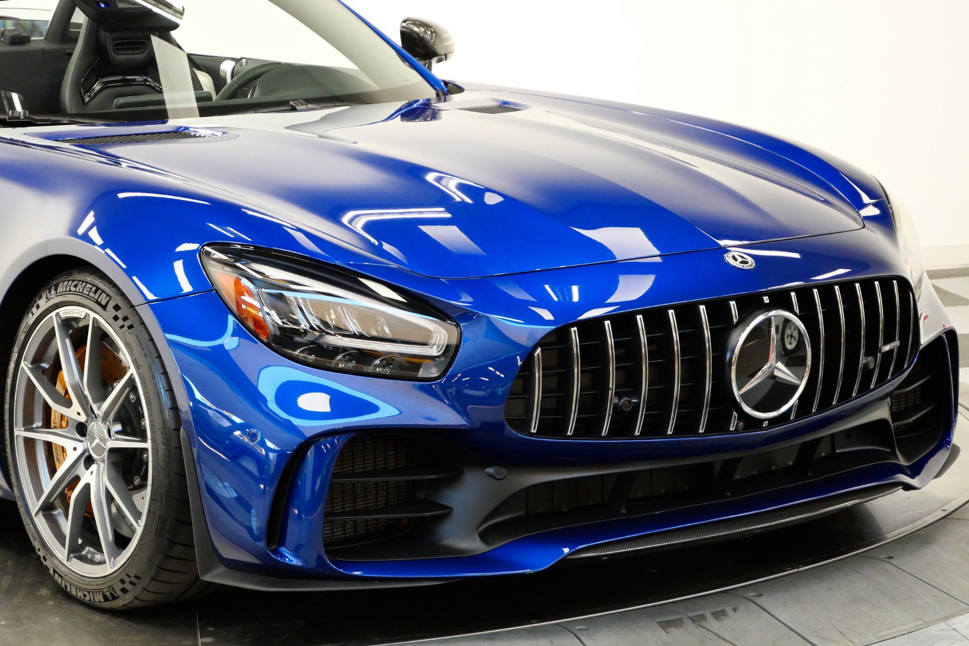 Used 2020 Mercedes-Benz AMG GT R image 49