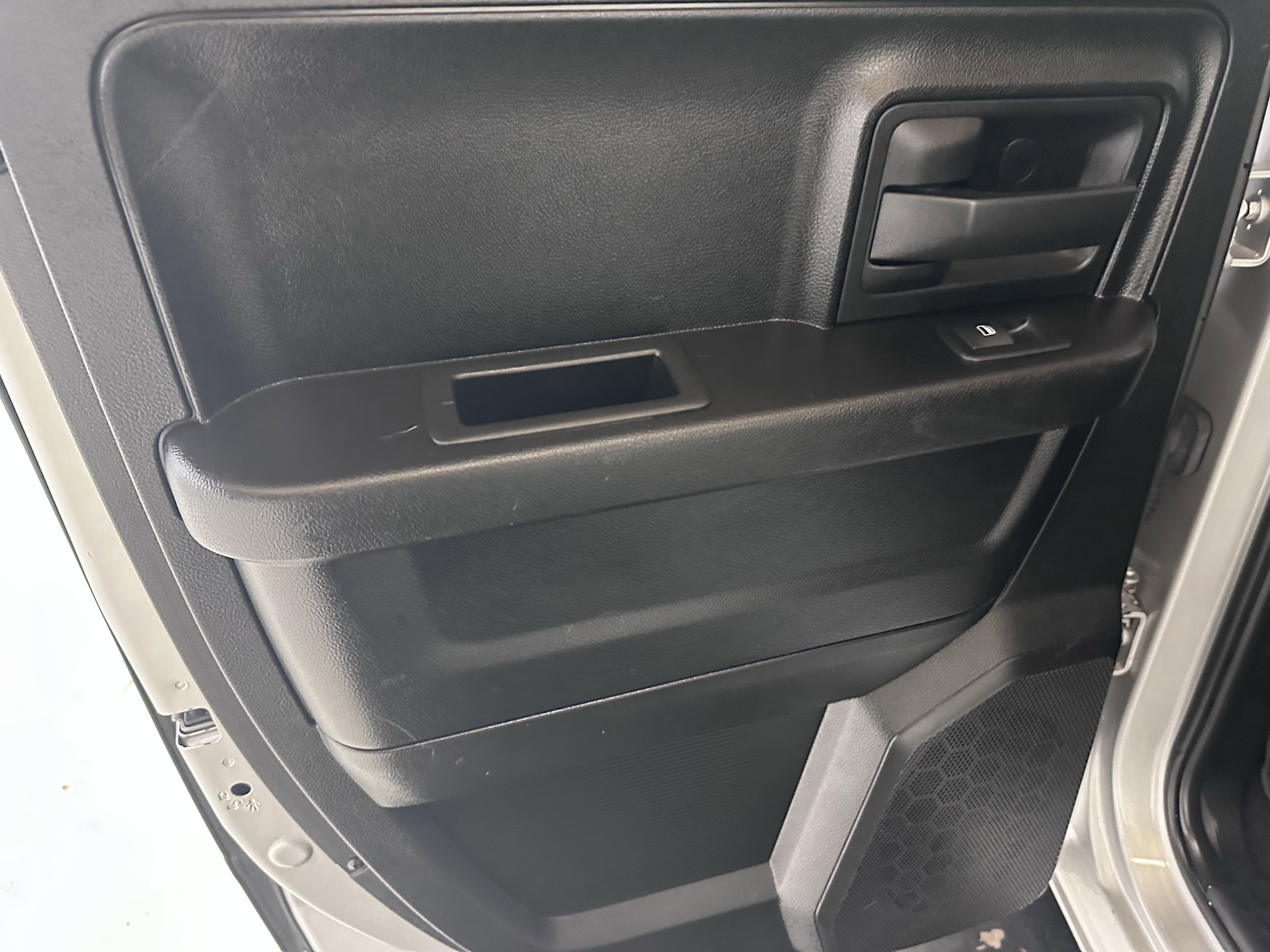 Used 2019 RAM 1500 Express image 22