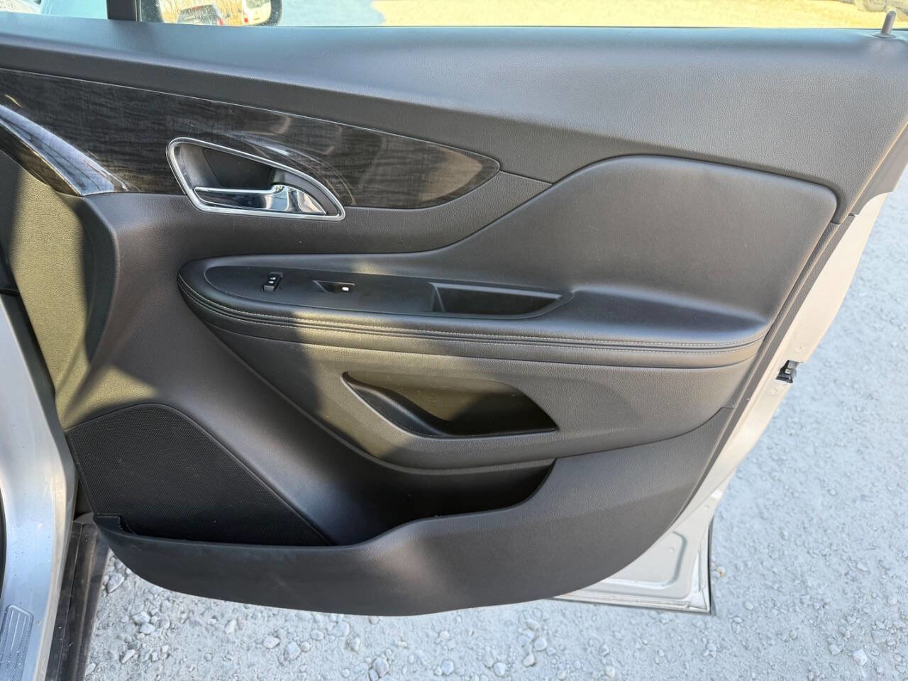 Used 2015 Buick Encore Leather w/ Experience Buick Package image 19