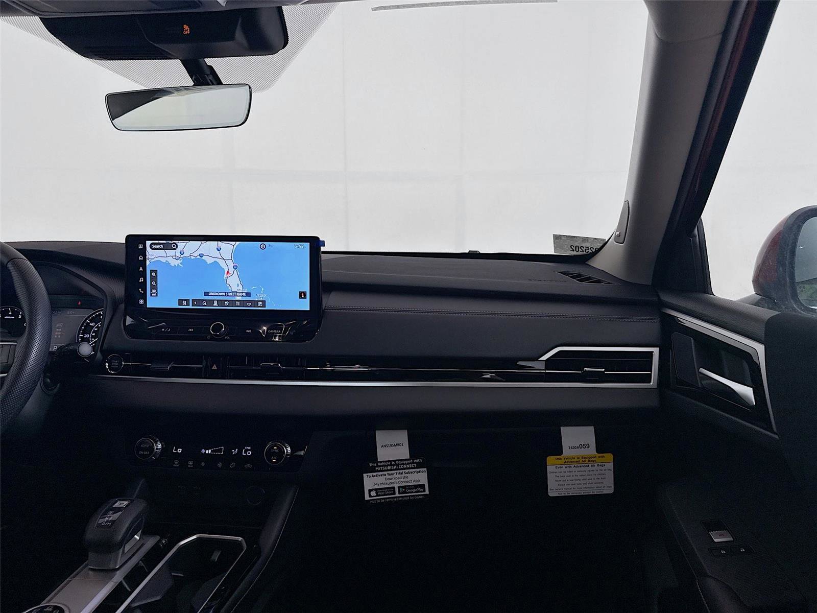 New 2026 Mitsubishi Outlander ES FWD image 21