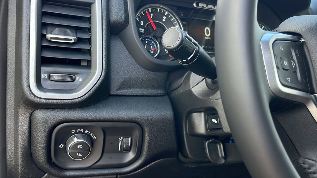 New 2024 RAM 2500 Big Horn w/ Tech Package image 22