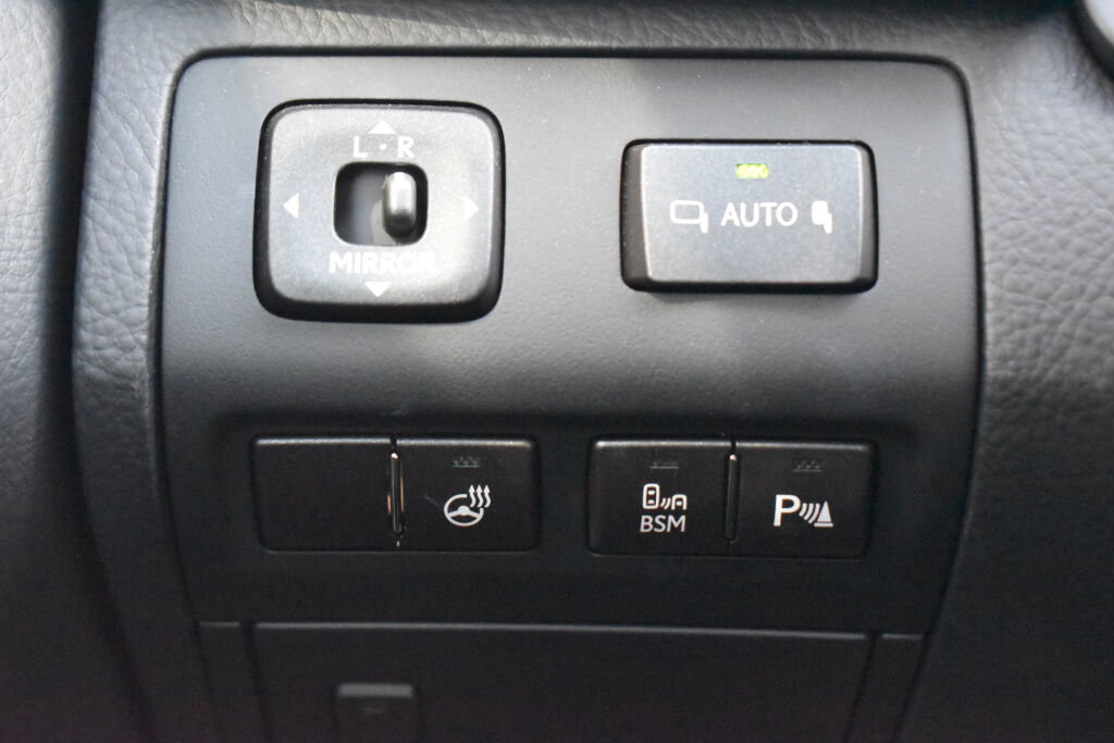 Used 2014 Lexus LS 460 AWD image 15