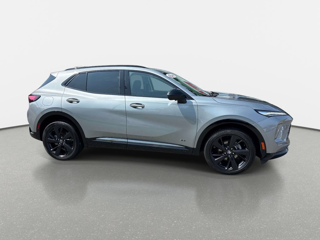 Used 2025 Buick Envision Sport Touring AWD/4WD video 3