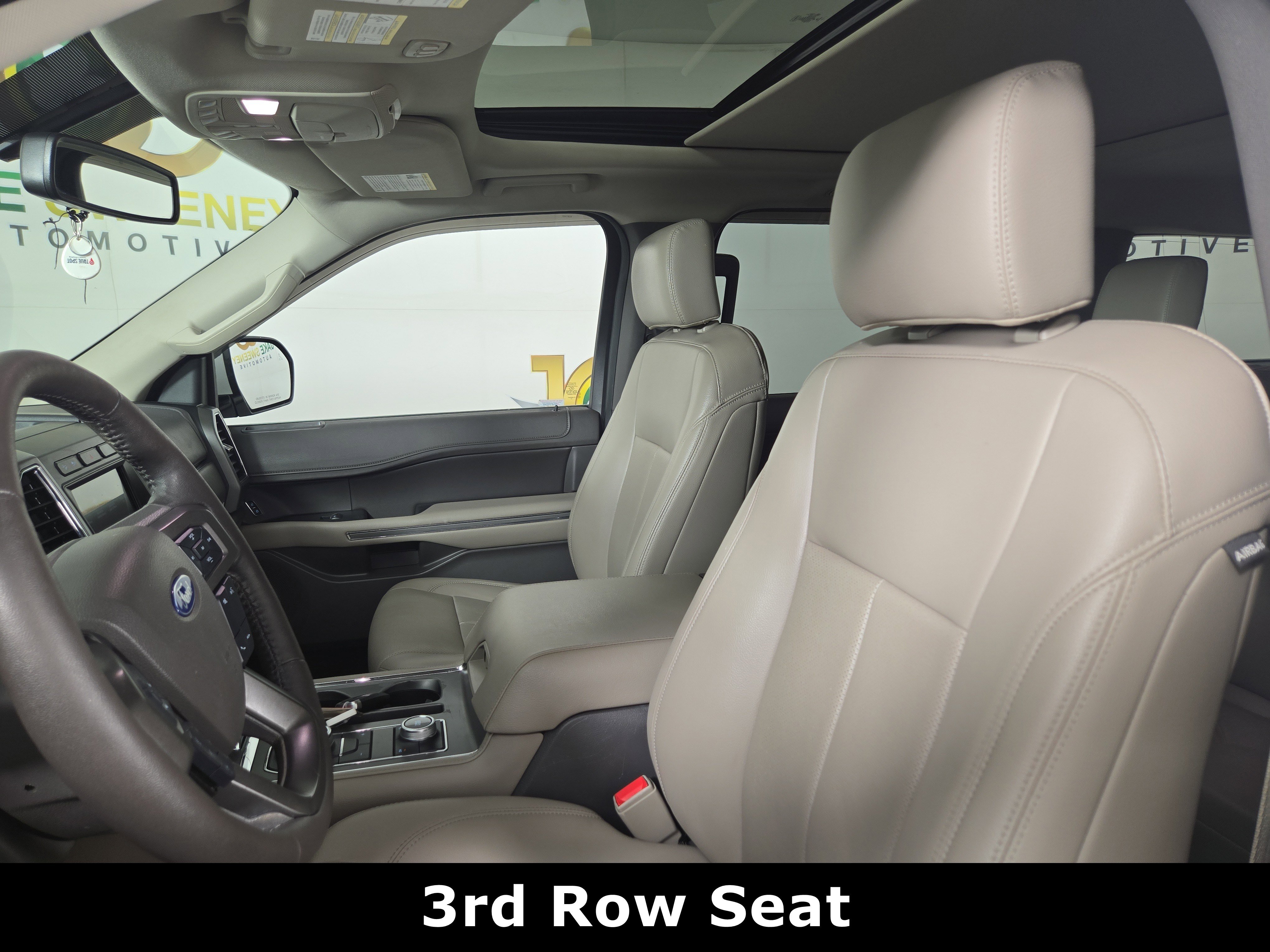 Used 2019 Ford Expedition Max XLT w/ Equipment Group 202A image 11