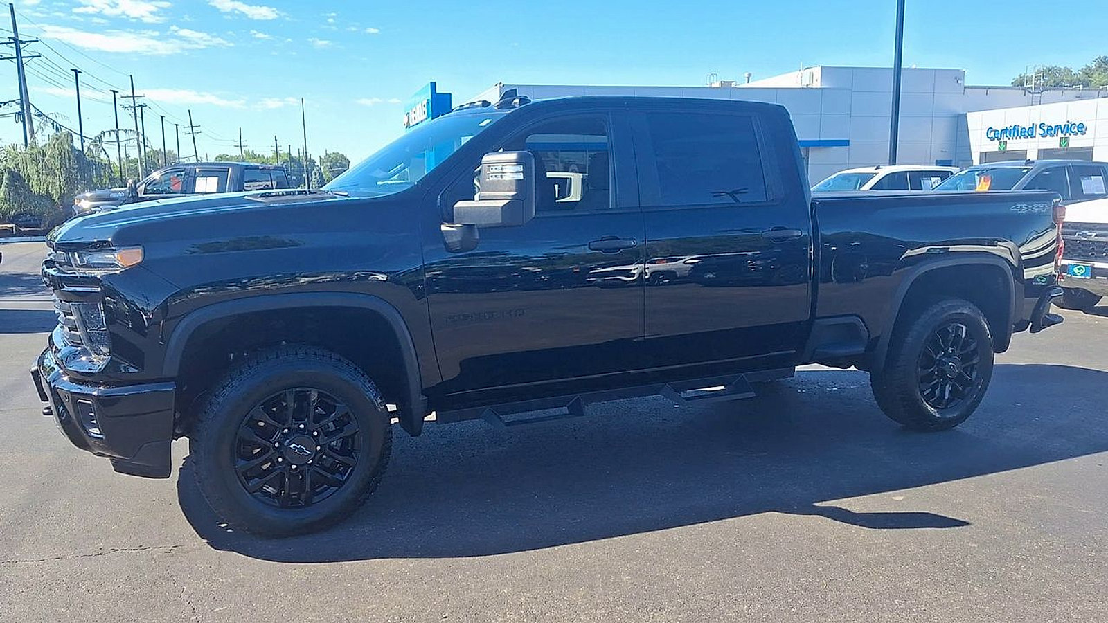 Certified 2025 Chevrolet Silverado 2500 Custom w/ Custom Value Package AWD/4WD image 7