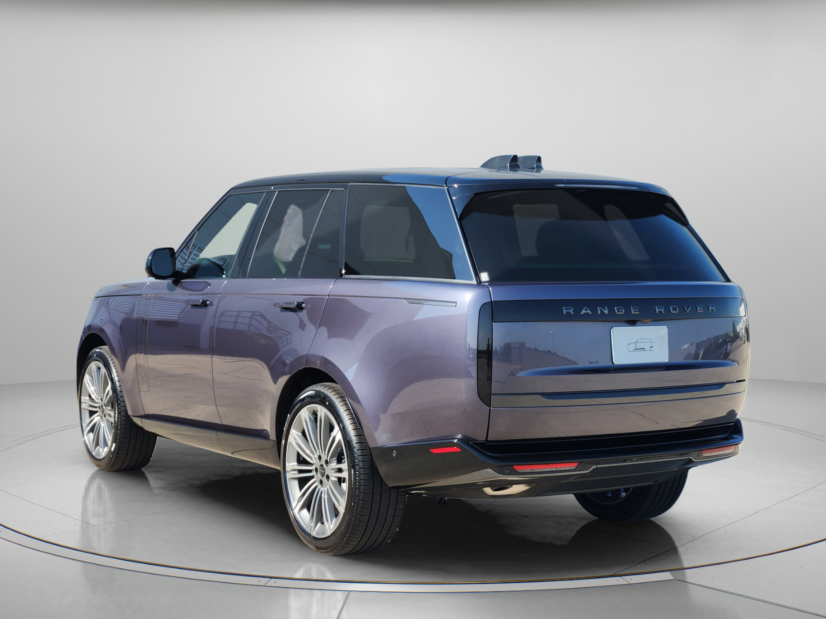 New 2026 Land Rover Range Rover SE AWD/4WD image 3