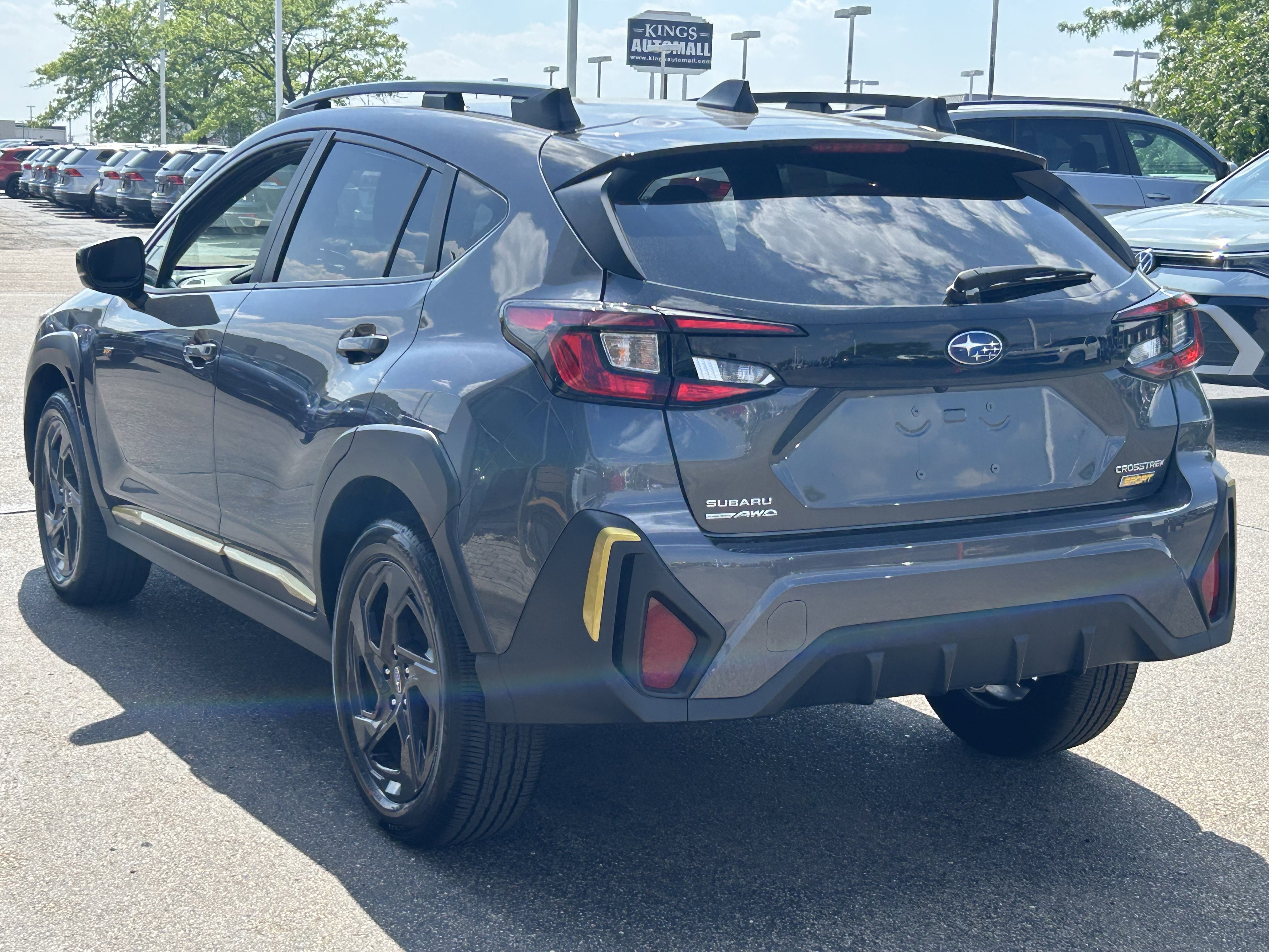 Used 2025 Subaru Crosstrek 2.5i Sport AWD/4WD image 5