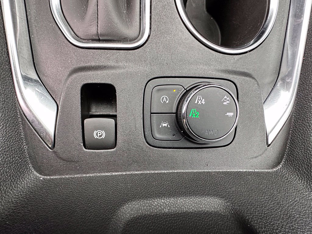 Certified 2022 Chevrolet Traverse LT AWD/4WD image 35