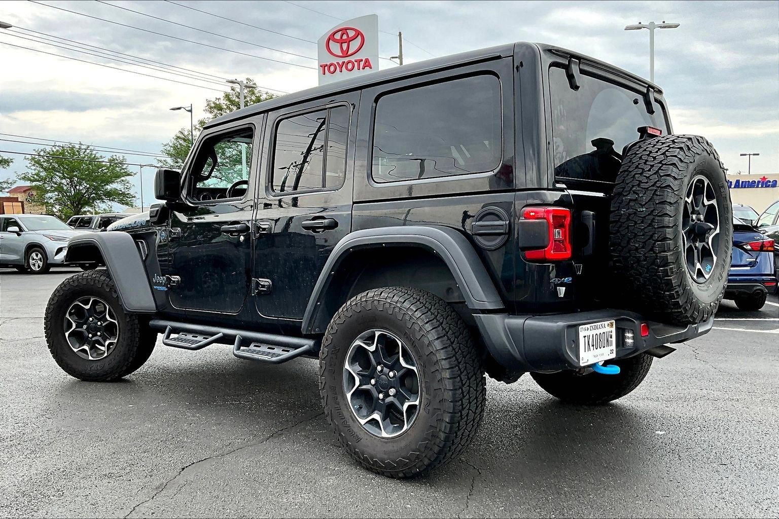 Used 2021 Jeep Wrangler Unlimited Rubicon 4xe w/ Cold Weather Group AWD/4WD image 4