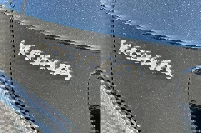 Used 2023 Hyundai Kona SE FWD image 30