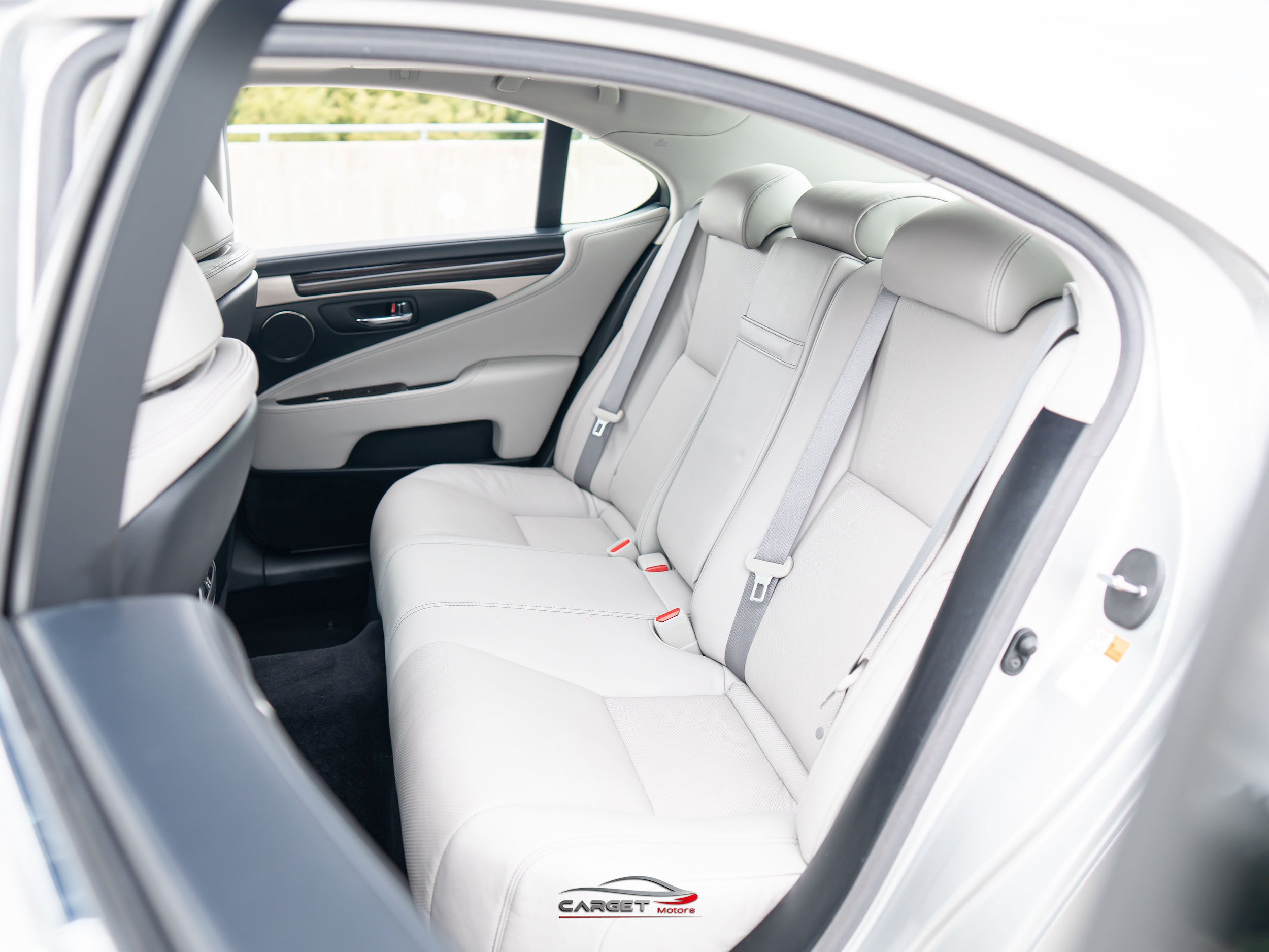 Used 2016 Lexus LS 460 AWD w/ Comfort Package image 20