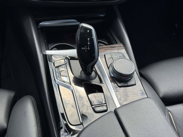 Used 2023 BMW 530i xDrive w/ Premium Package AWD/4WD image 20