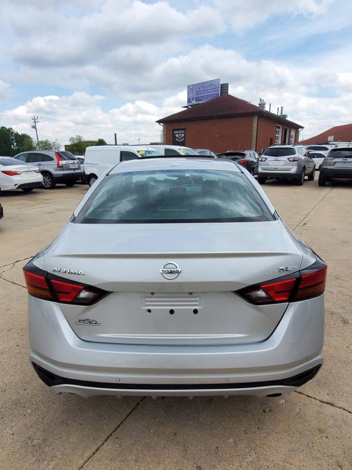 Used 2019 Nissan Altima 2.5 SL FWD image 8