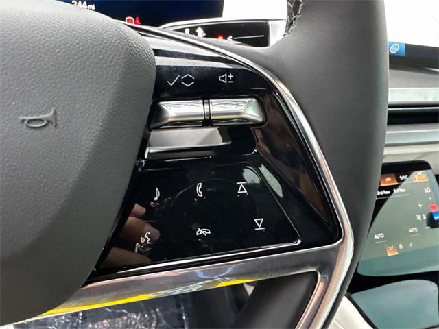 New 2026 Cadillac Vistiq Sport w/ LPO, Floor Liner Package image 26