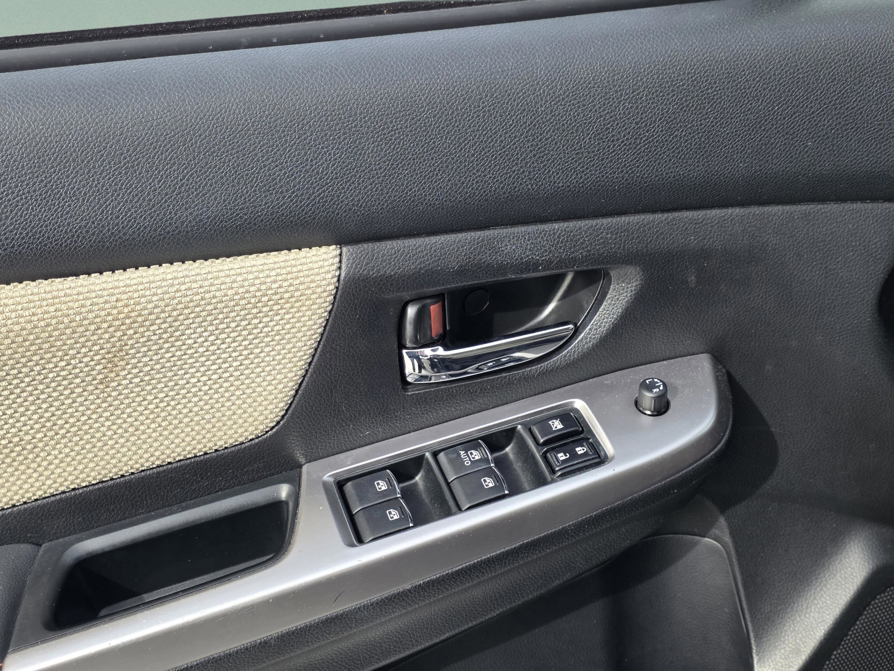 Used 2016 Subaru Crosstrek 2.0i Premium w/ Popular Package #1 image 9