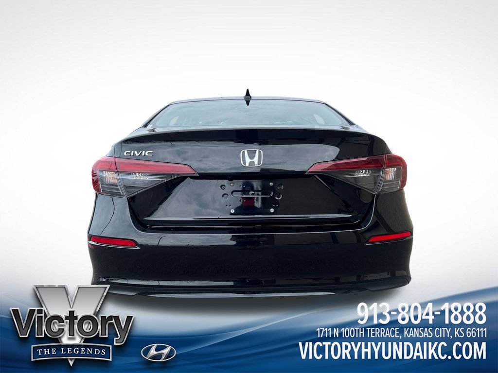 Used 2025 Honda Civic LX image 4