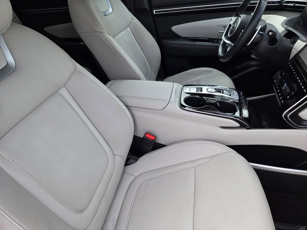 Used 2022 Hyundai Tucson Limited FWD image 19