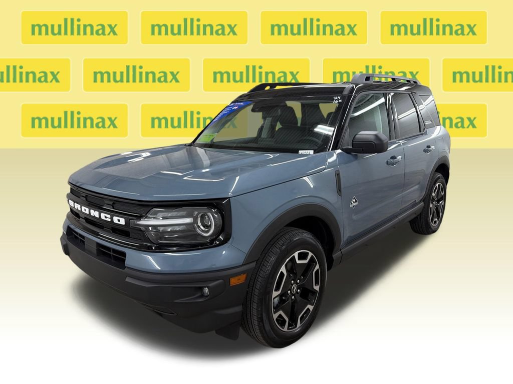 Certified 2024 Ford Bronco Sport Outer Banks w/ Tech Package AWD/4WD image 14