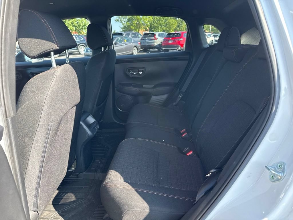 Used 2024 Honda HR-V Sport image 15