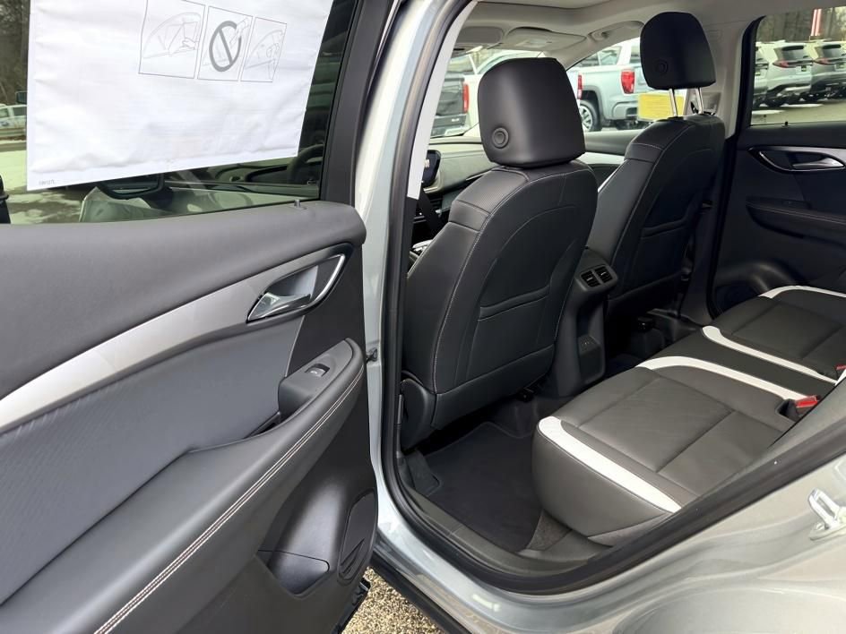 New 2026 Buick Envision Sport Touring image 11