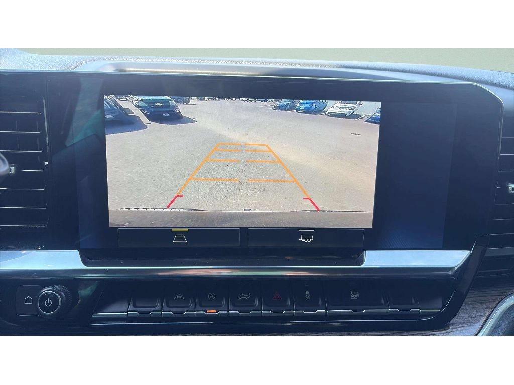 Used 2023 Chevrolet Silverado 1500 LT AWD/4WD image 18