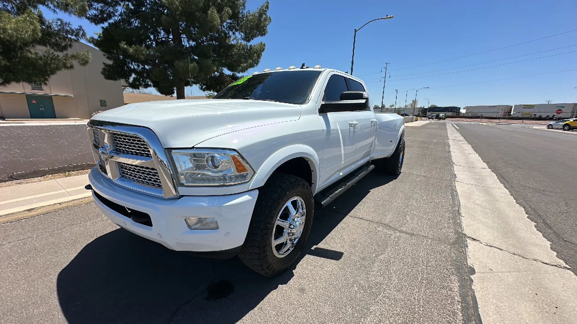 Used 2018 RAM 3500 Laramie w/ Sport Appearance Group AWD/4WD image 9