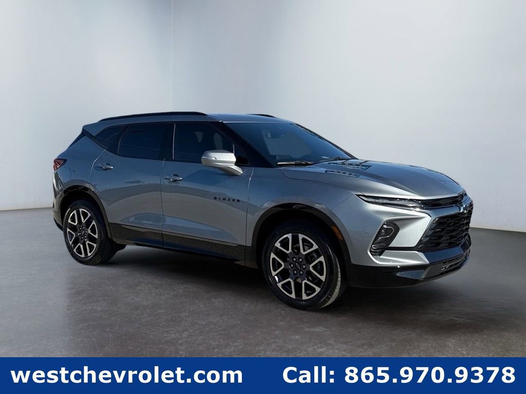 Used 2025 Chevrolet Blazer RS