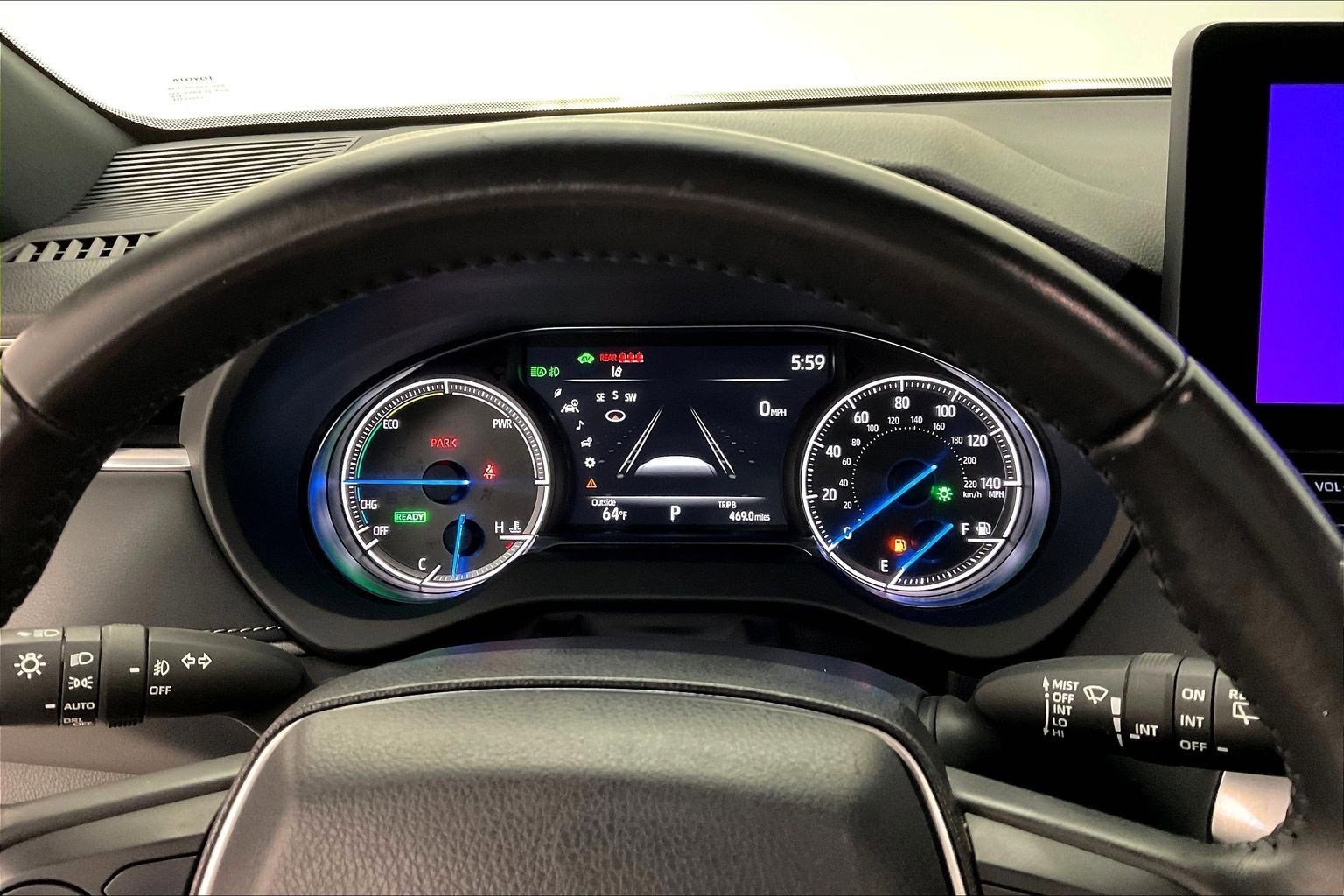 Used 2023 Toyota Venza Nightshade AWD/4WD image 13