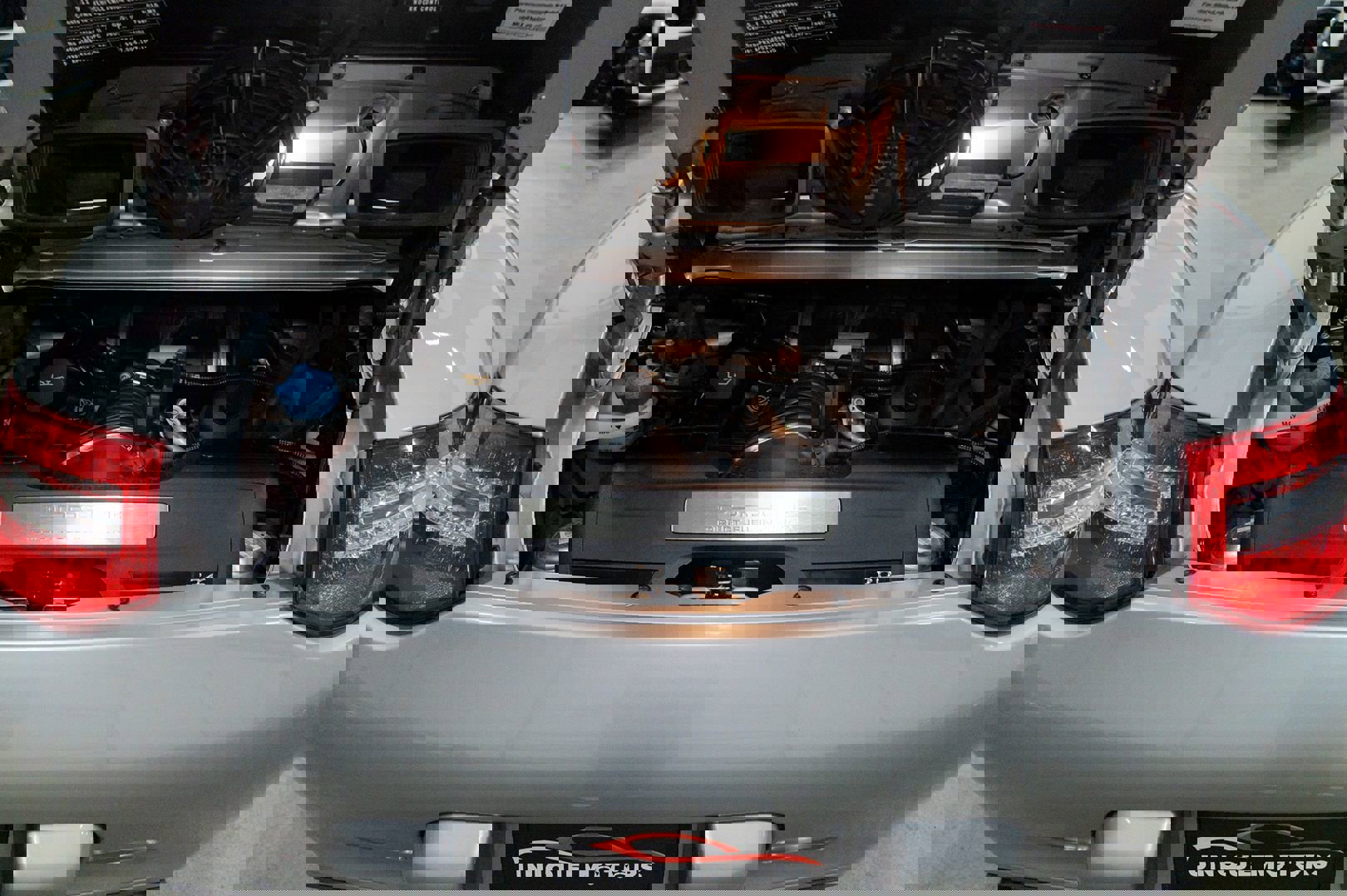 Used 2010 Porsche 911 Carrera image 41