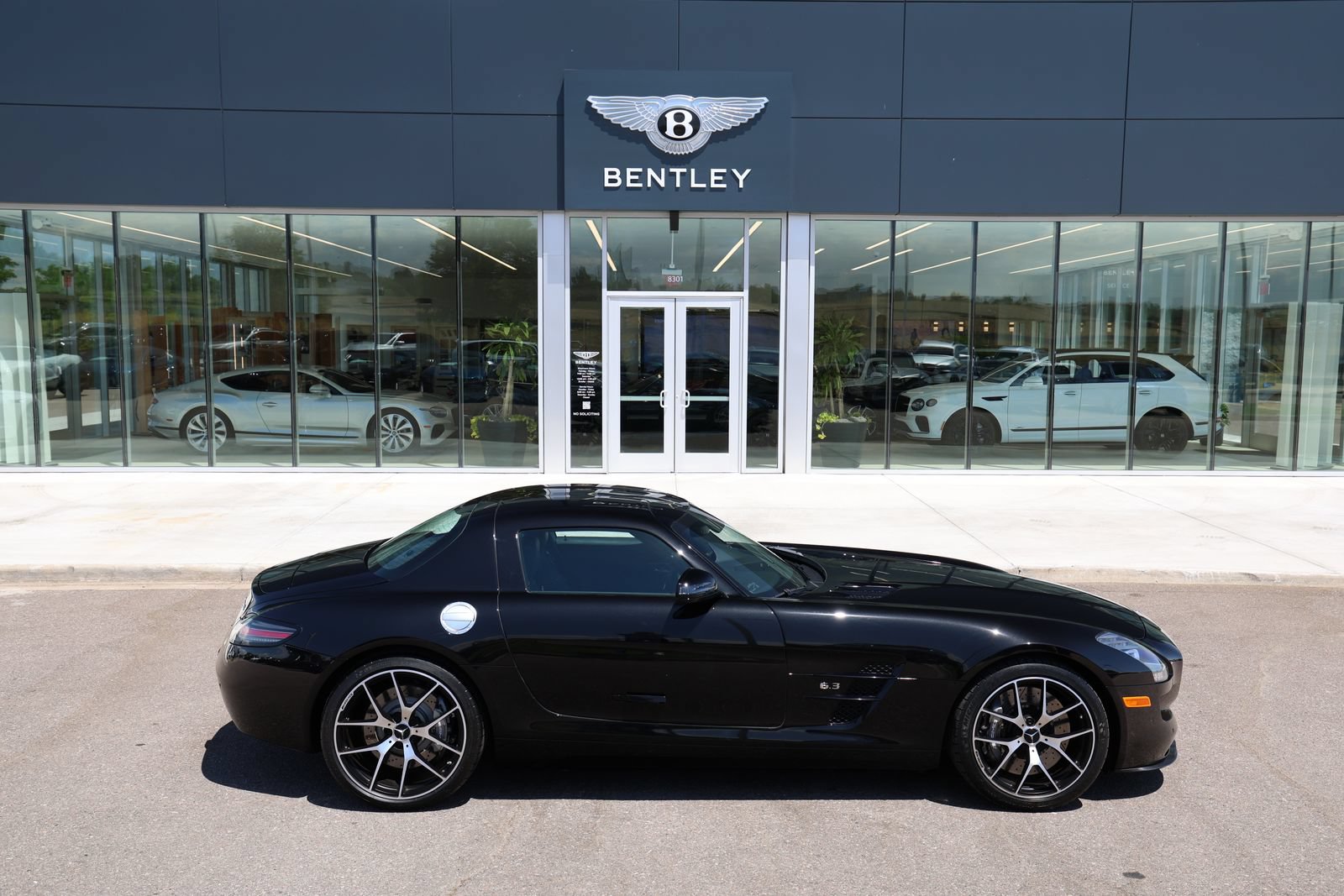 Used 2015 Mercedes-Benz SLS AMG GT Final Edition image 12