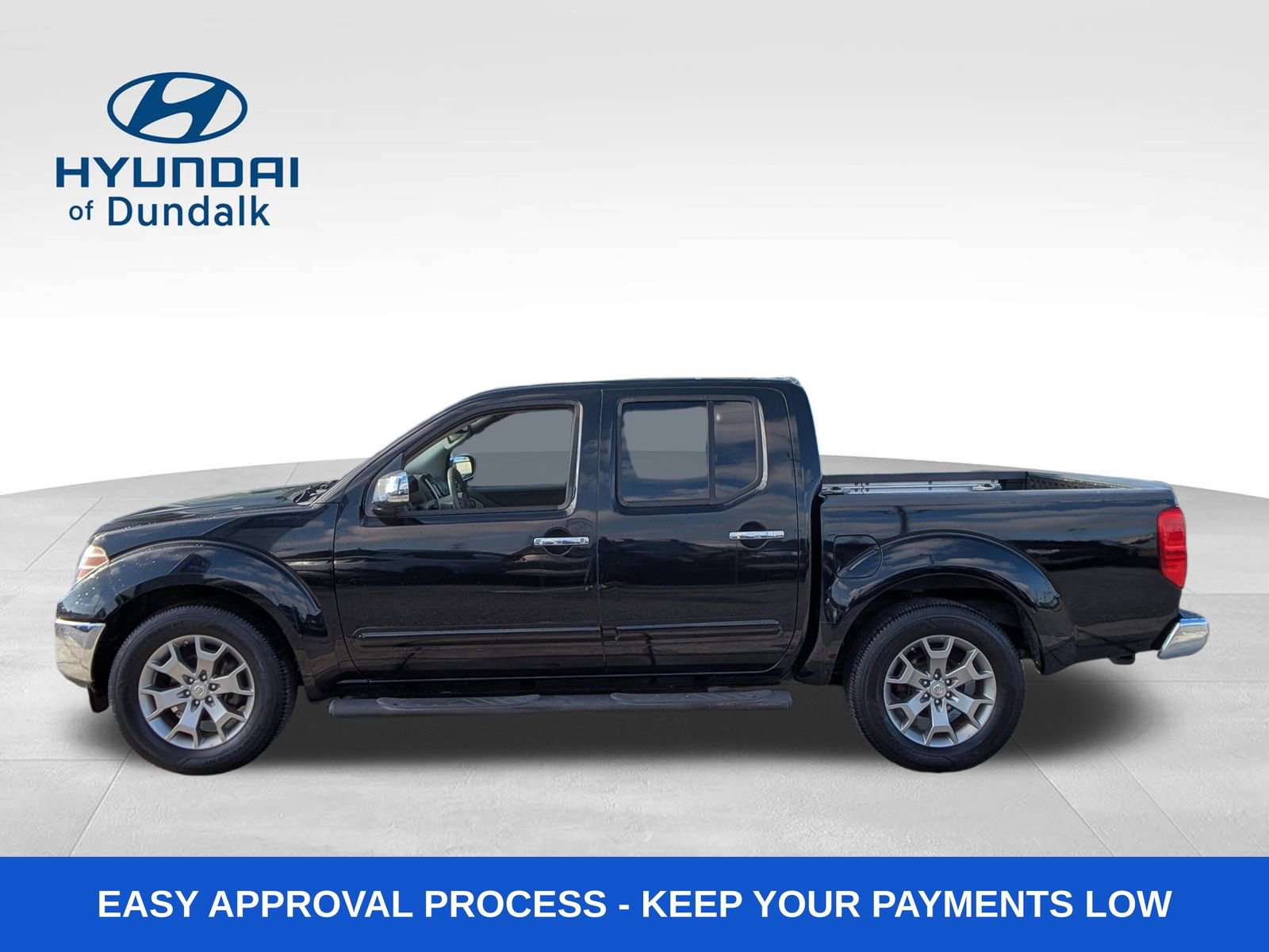 Used 2019 Nissan Frontier SL image 10